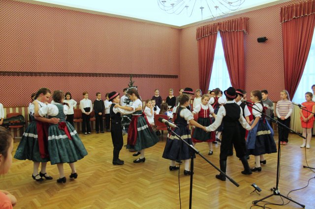 Karácsonyi műsor