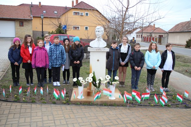 Március 15