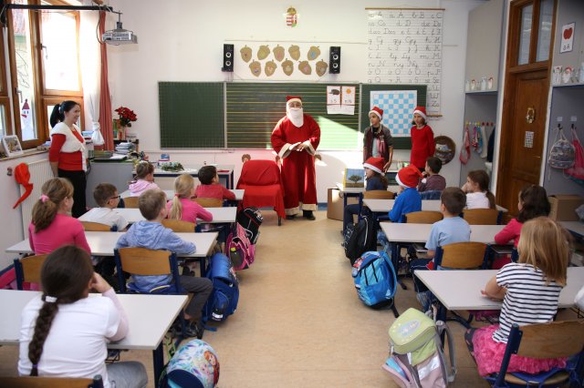 Mikulás
