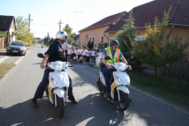 Móra futás