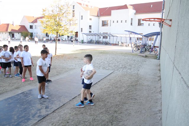 Móra futás