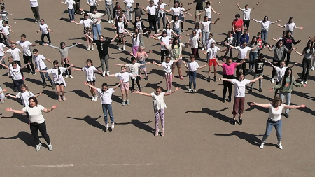 Táncolt a Mórasuli